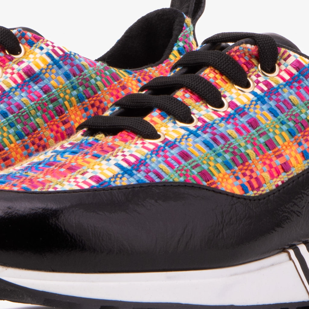 The Valencia Leather Black Women Sneaker